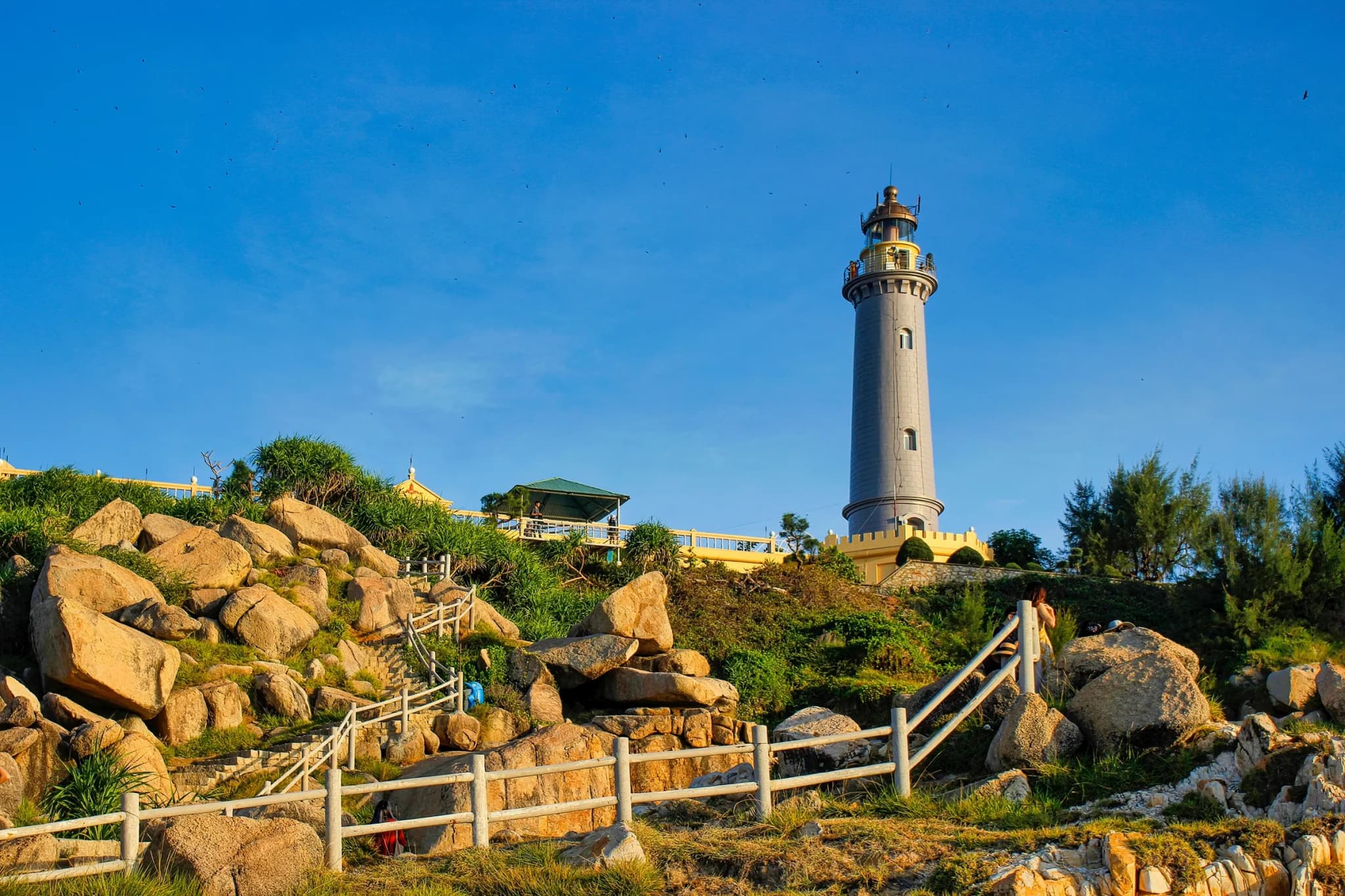 Bãi Môn – Mũi Điện 11